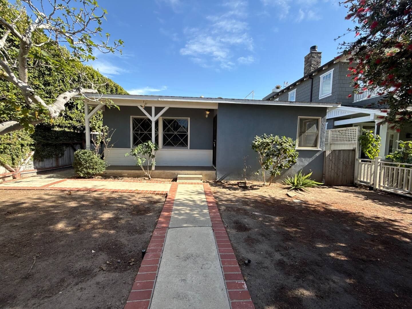 Venice House: 912 Marcos Place