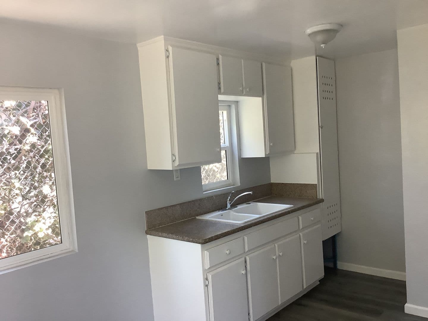 Maywood Apartment: 3500 E. 54th St.
