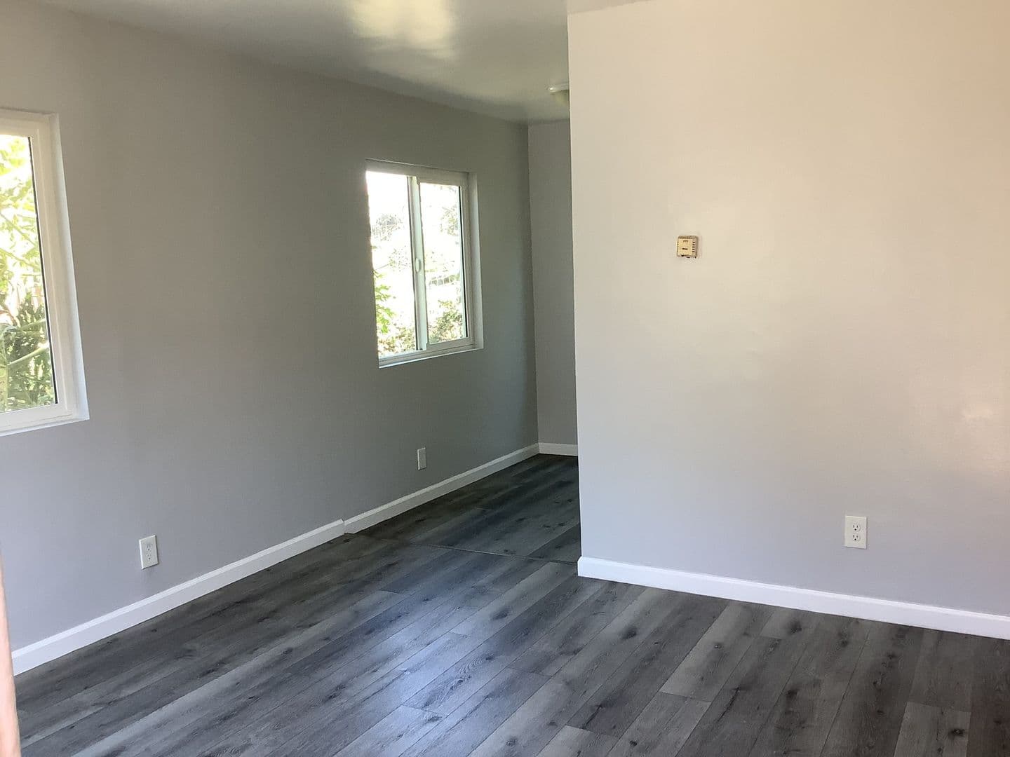 Maywood Apartment: 3500 E. 54th St.