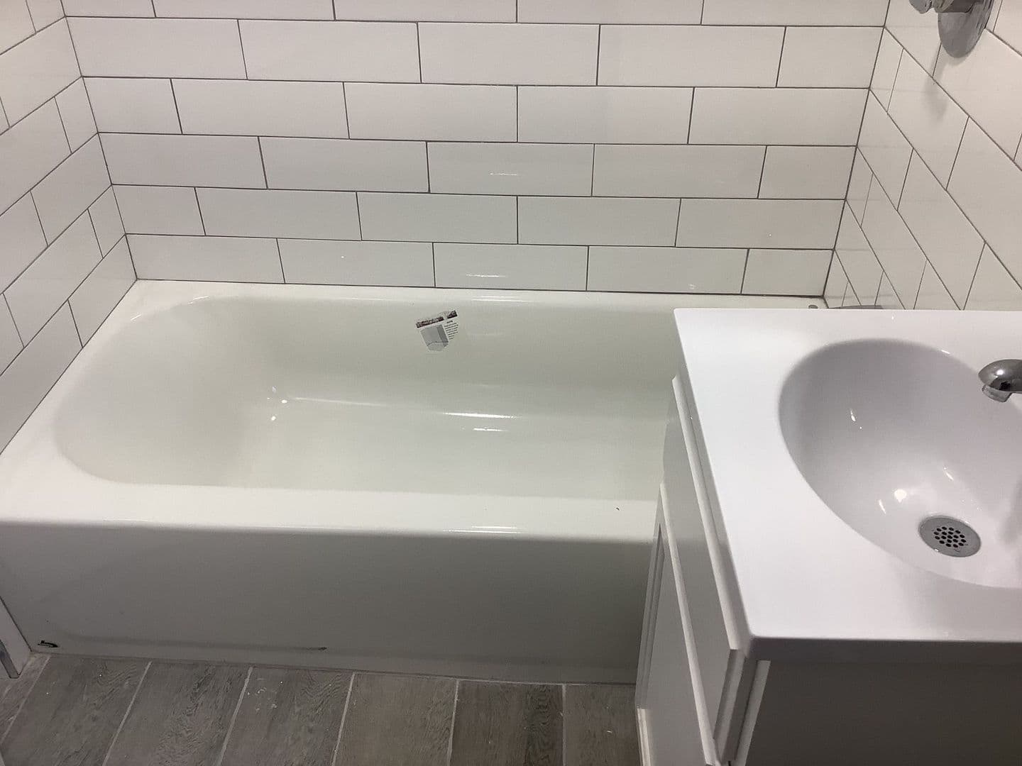 Huntington Park Apartment: 2768 E. 57th St.