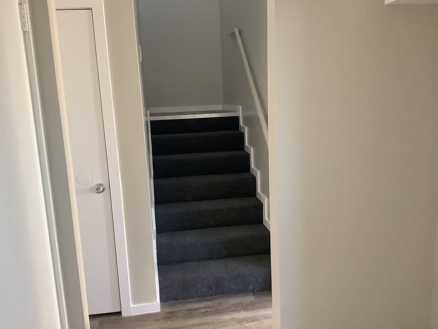Bell Apartment: 4576 Florence Ave.