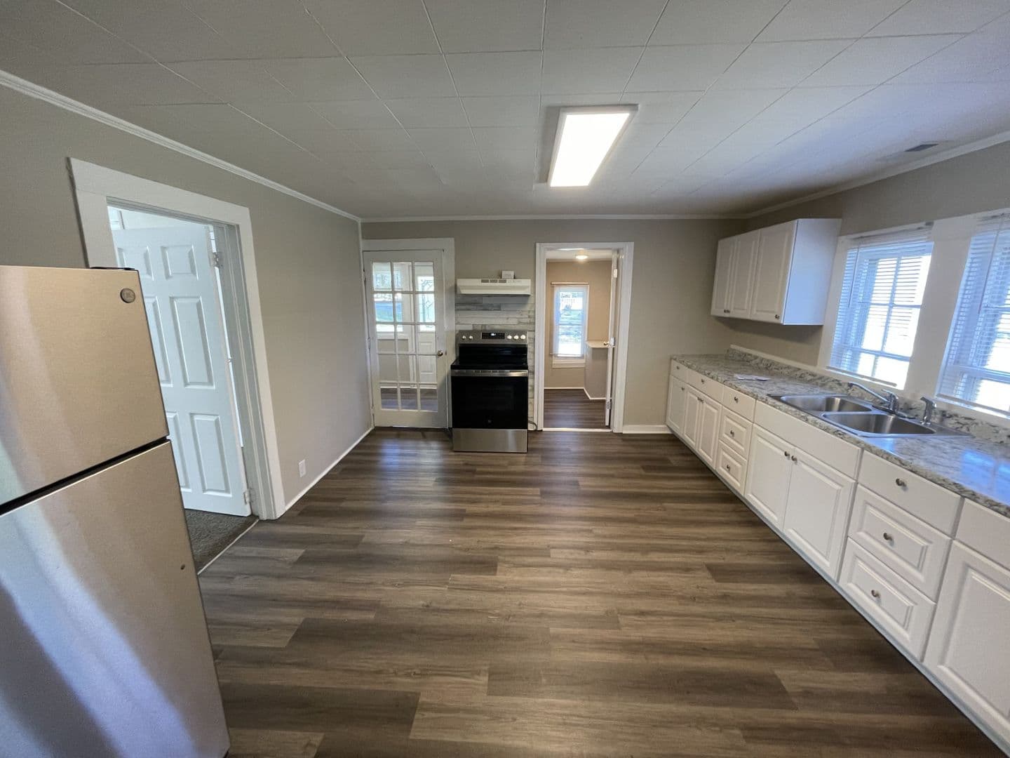 Wake Forest House: 322 E. Perry Avenue