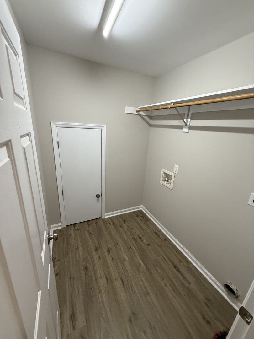 Garner Townhome: 141 Bayleigh Ct