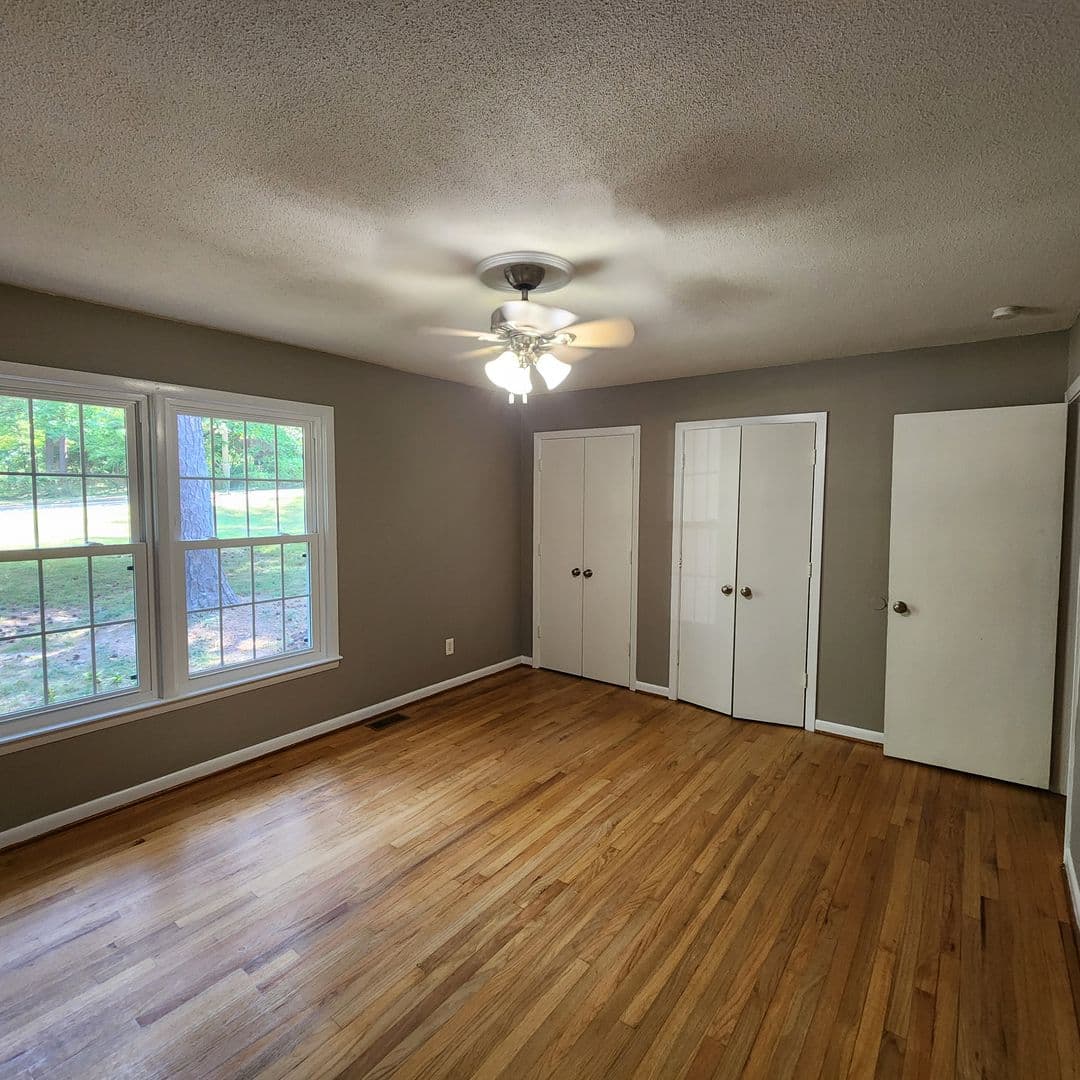 Raleigh House: 1521 Shelley Road