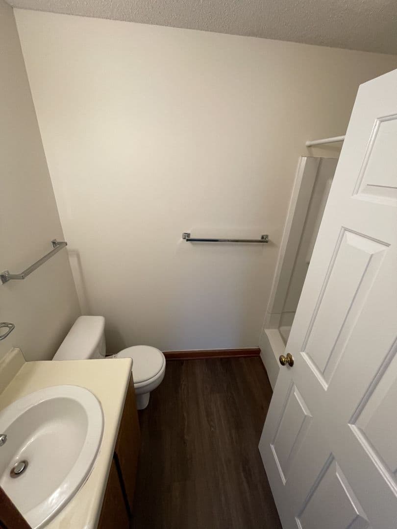 Raleigh Condo: 3525-201 Ivy Commons Drive