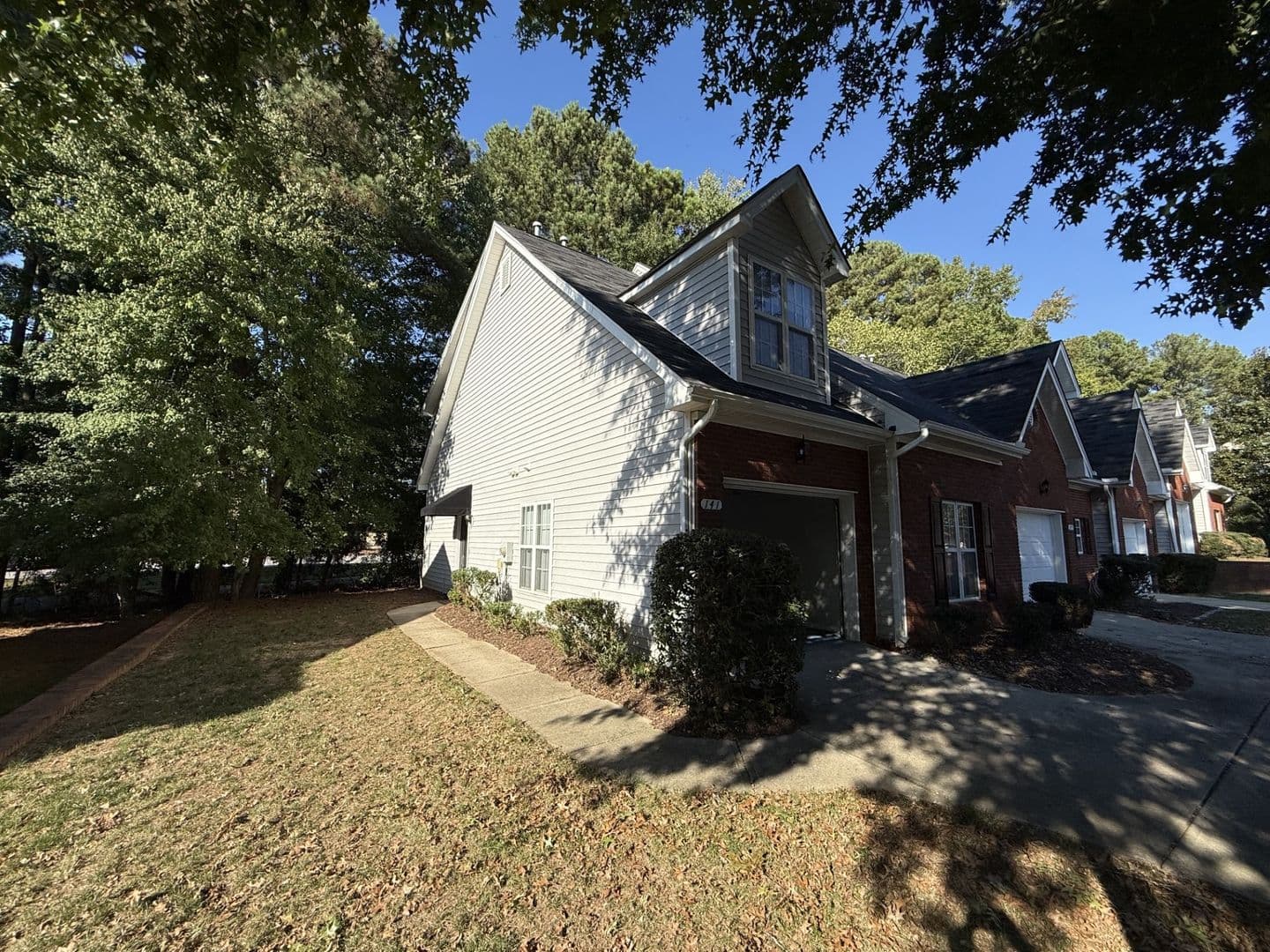 Garner Townhome: 141 Bayleigh Ct