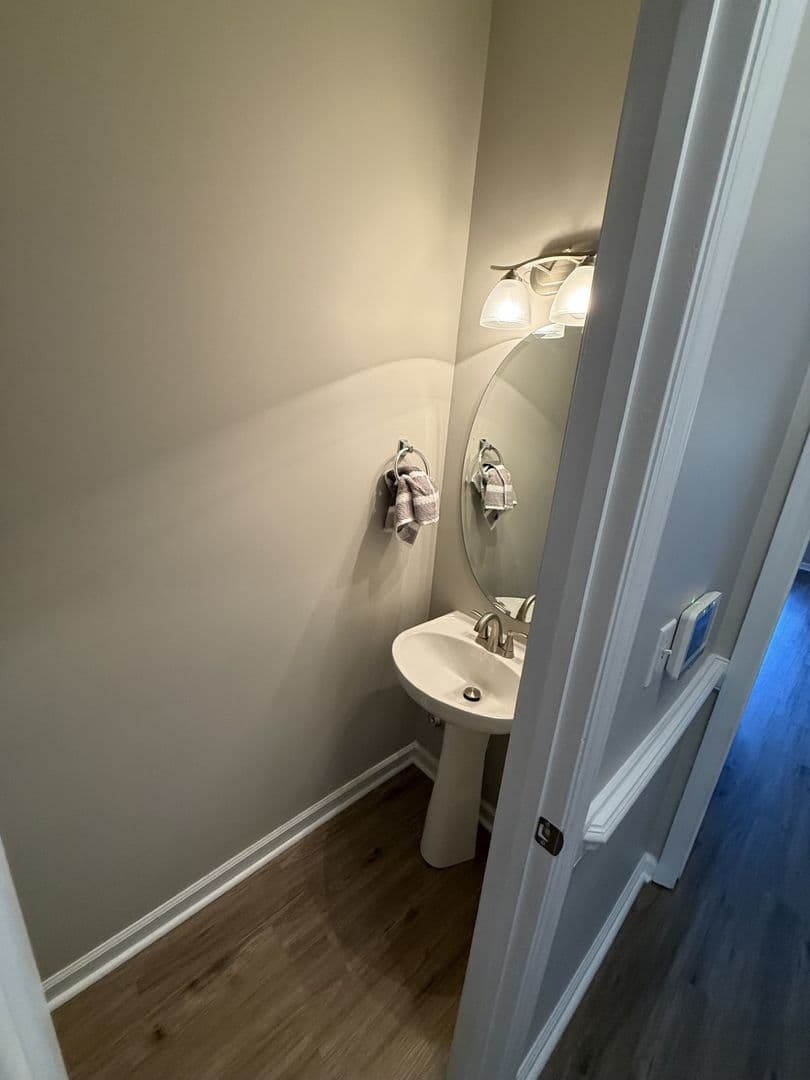 Garner Townhome: 141 Bayleigh Ct