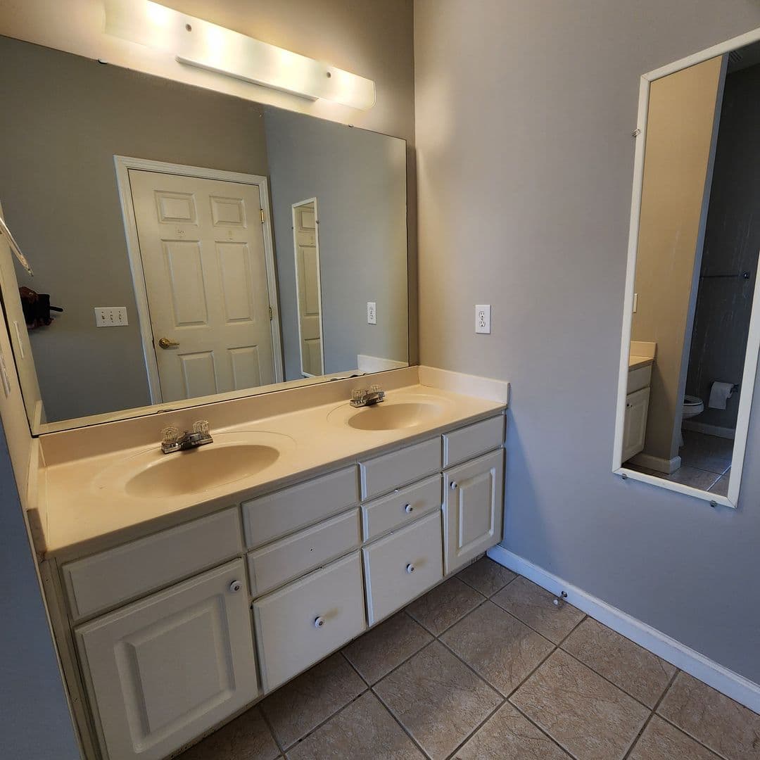 Raleigh Townhome: 2511 Friedland Place