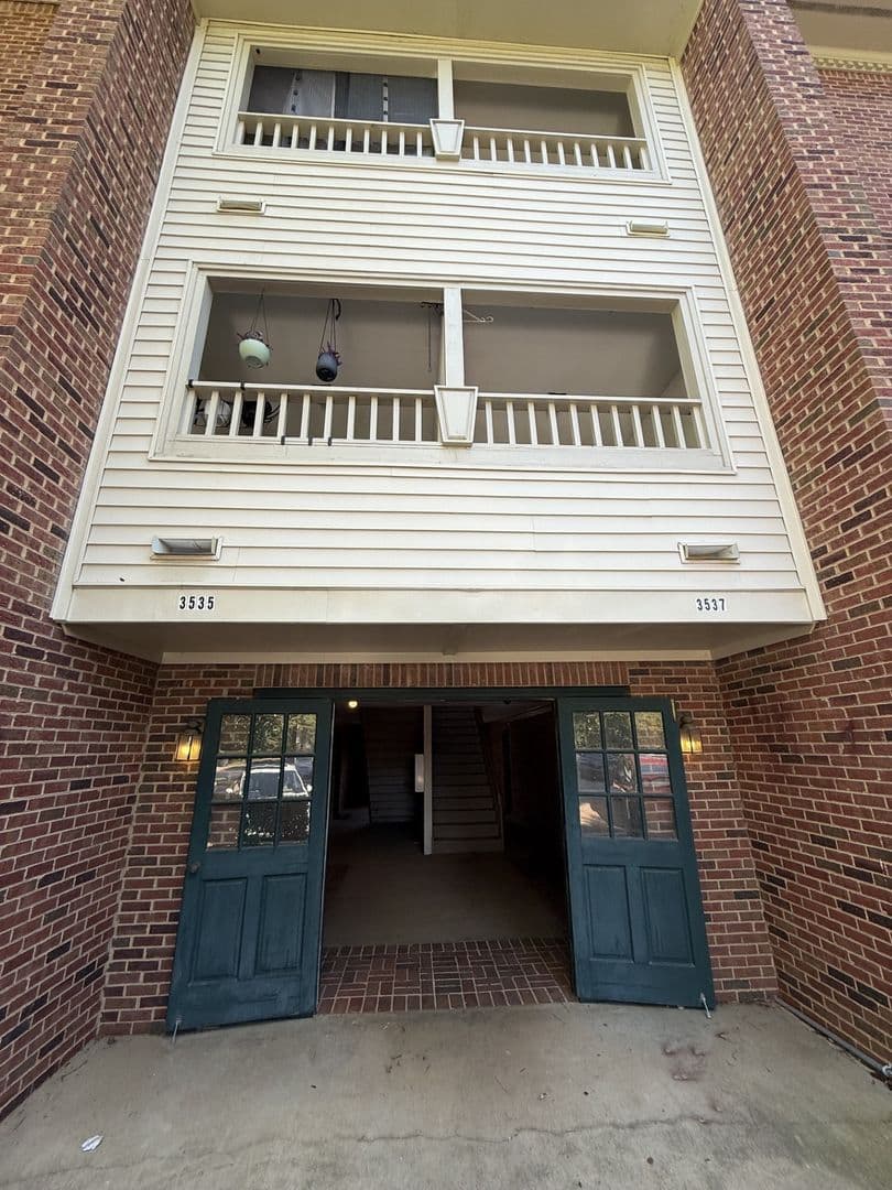 Raleigh Condo: 3535-202 Ivy Commons Dr