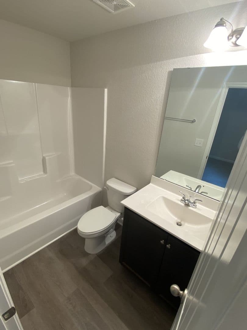 Youngsville House: 2093 Wiggins Village