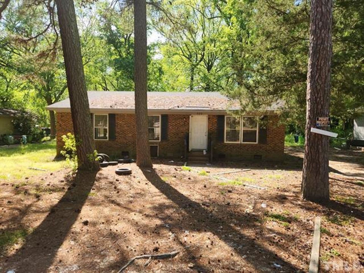 Raleigh House: 520 Dacian Road