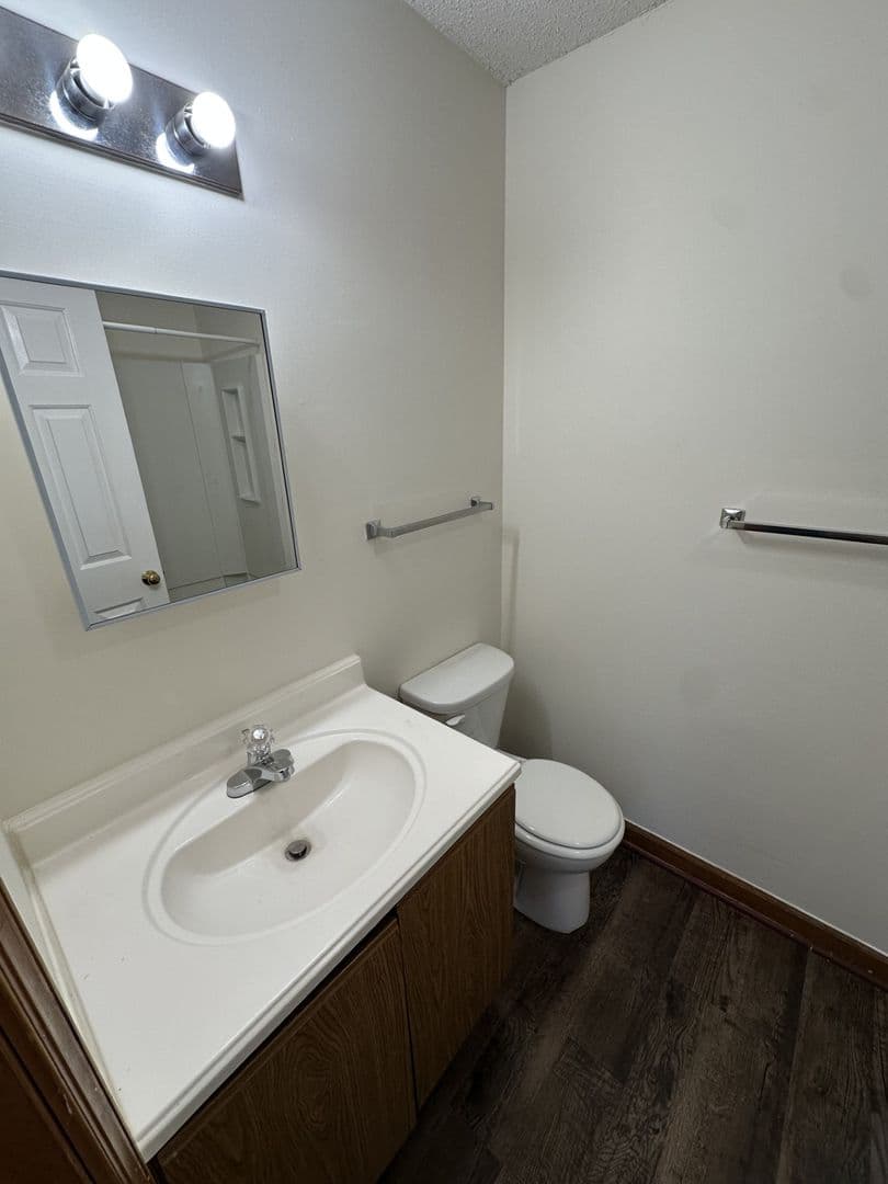 Raleigh Condo: 3530-101 Ivy Commons Drive