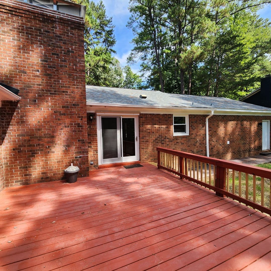 Raleigh House: 1521 Shelley Road