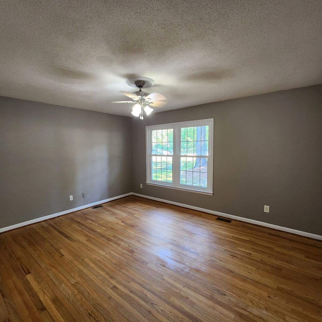 Raleigh House: 1521 Shelley Road