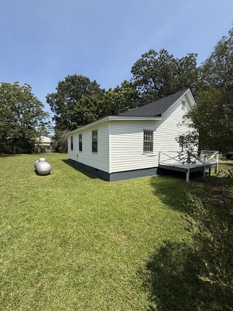 Clayton House: 336 W. Front Street