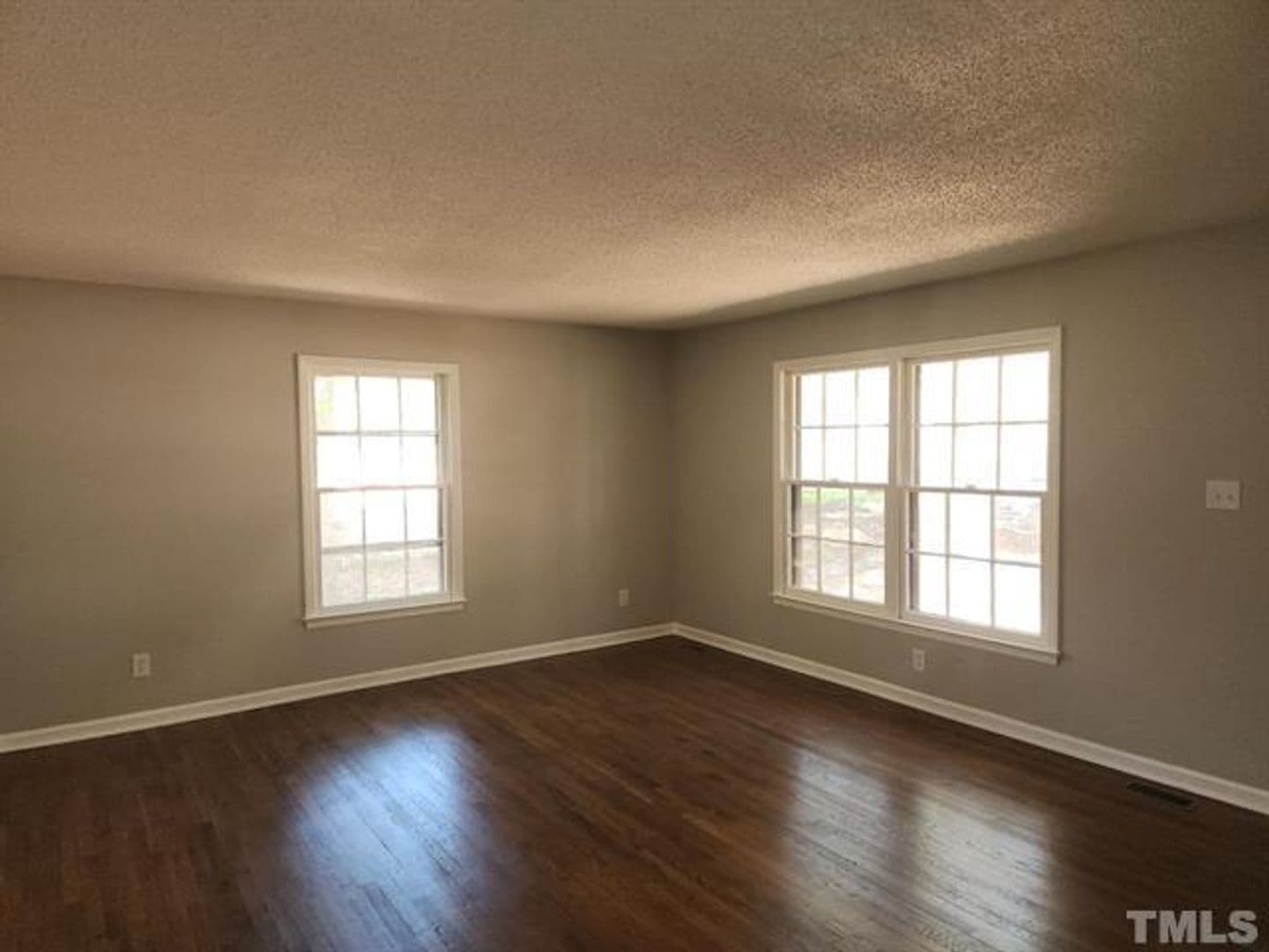 Raleigh House: 520 Dacian Road