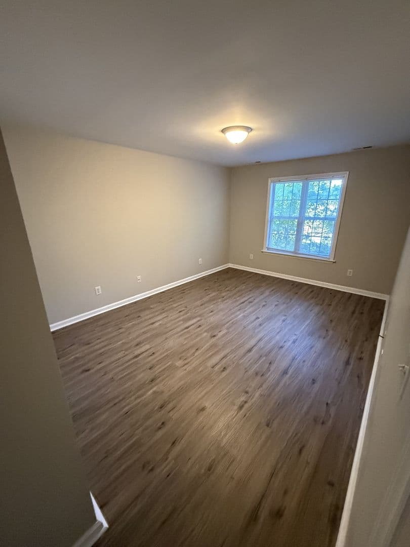 Garner Townhome: 141 Bayleigh Ct