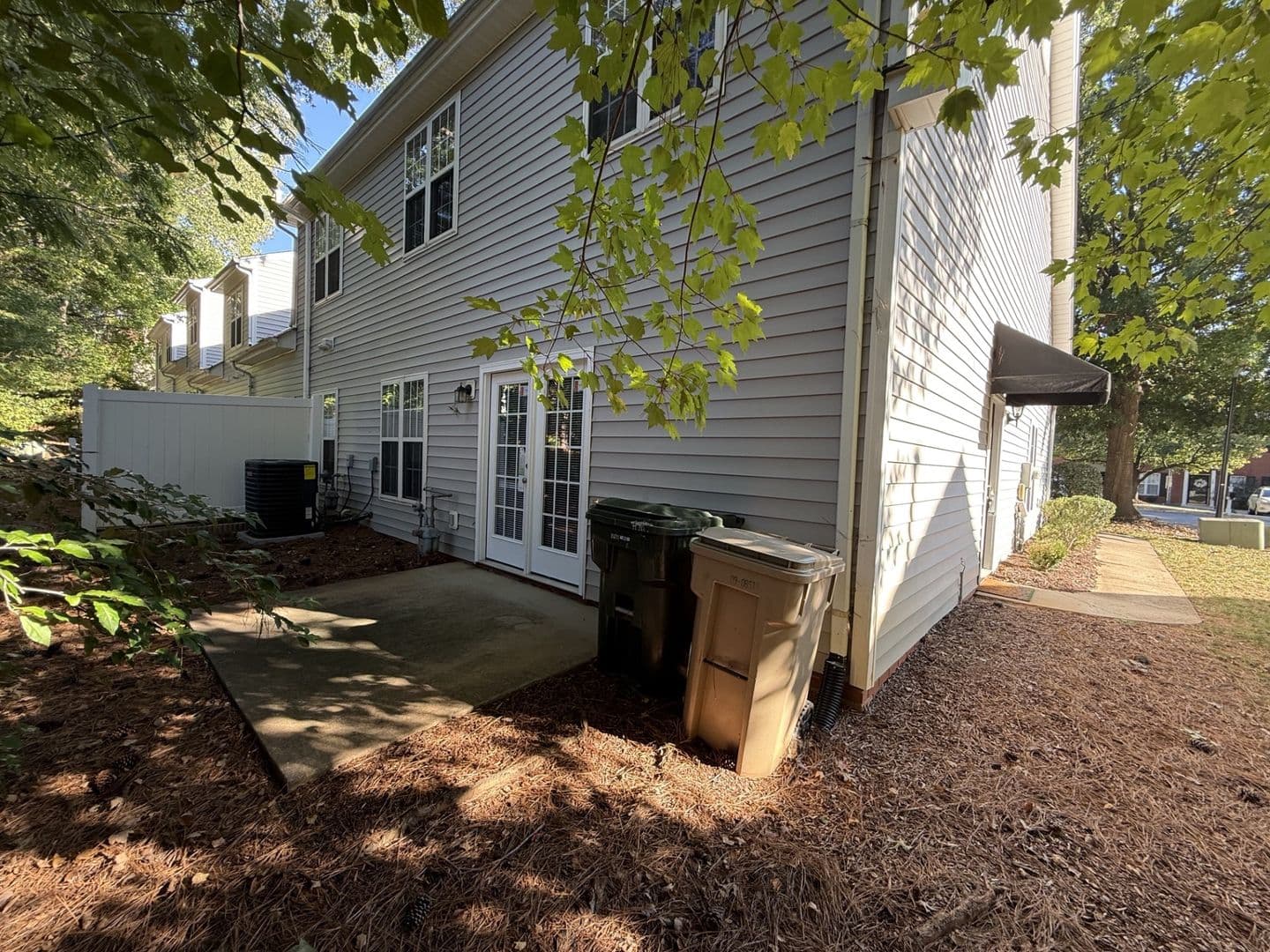 Garner Townhome: 141 Bayleigh Ct