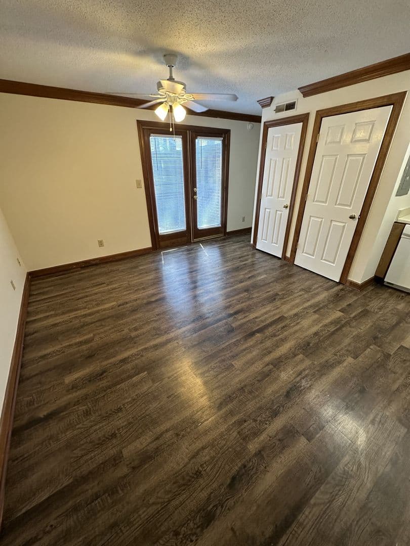 Raleigh Condo: 3530-101 Ivy Commons Drive