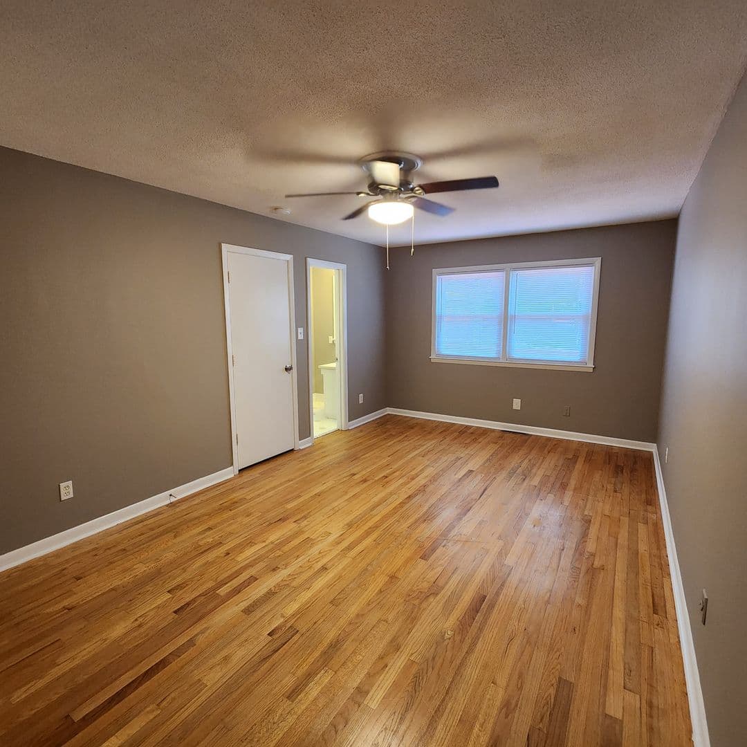 Raleigh House: 1521 Shelley Road