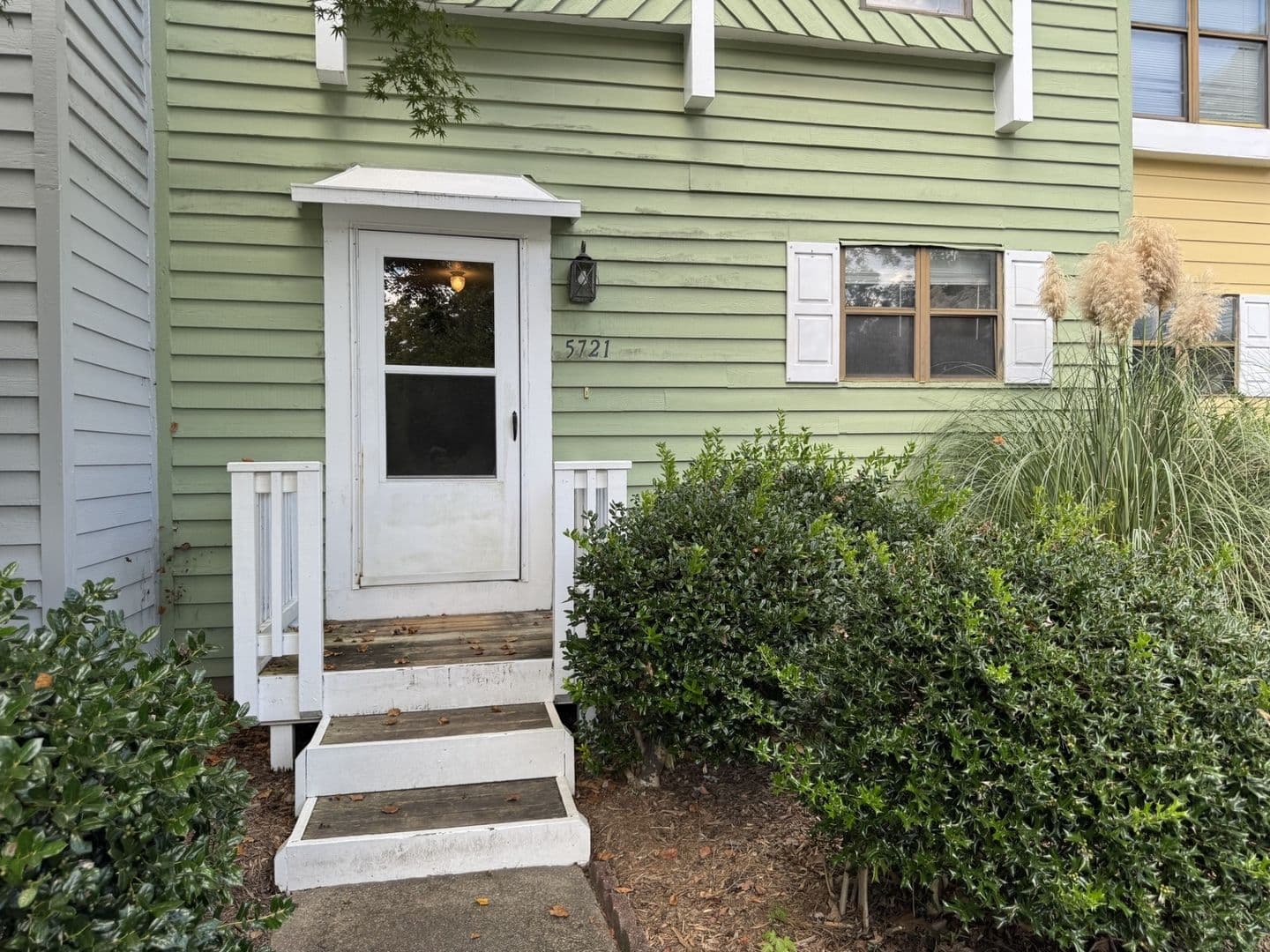 Raleigh Townhome: 5721 Poolside Drive