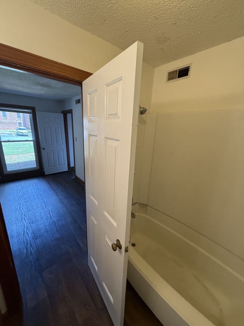 Raleigh Condo: 3603-101 Helix Court.