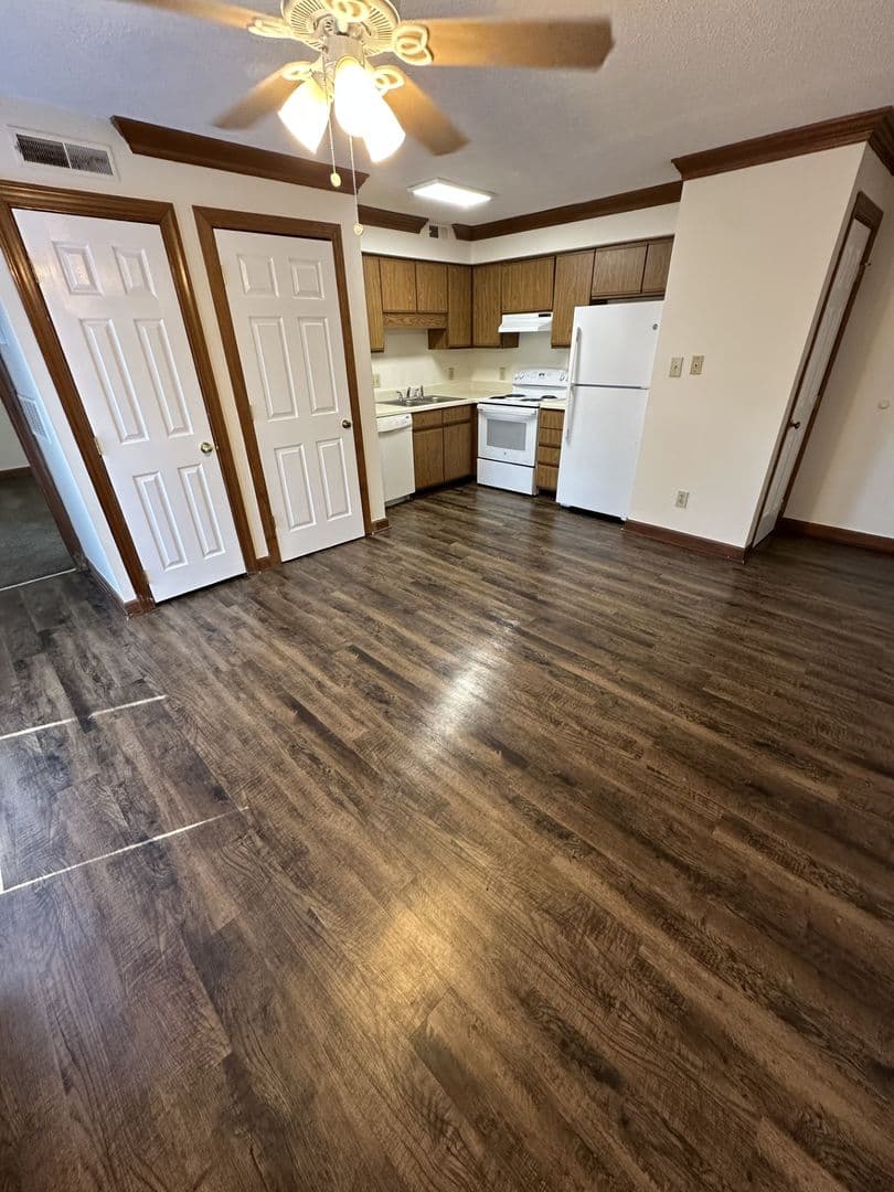 Raleigh Condo: 3530-101 Ivy Commons Drive