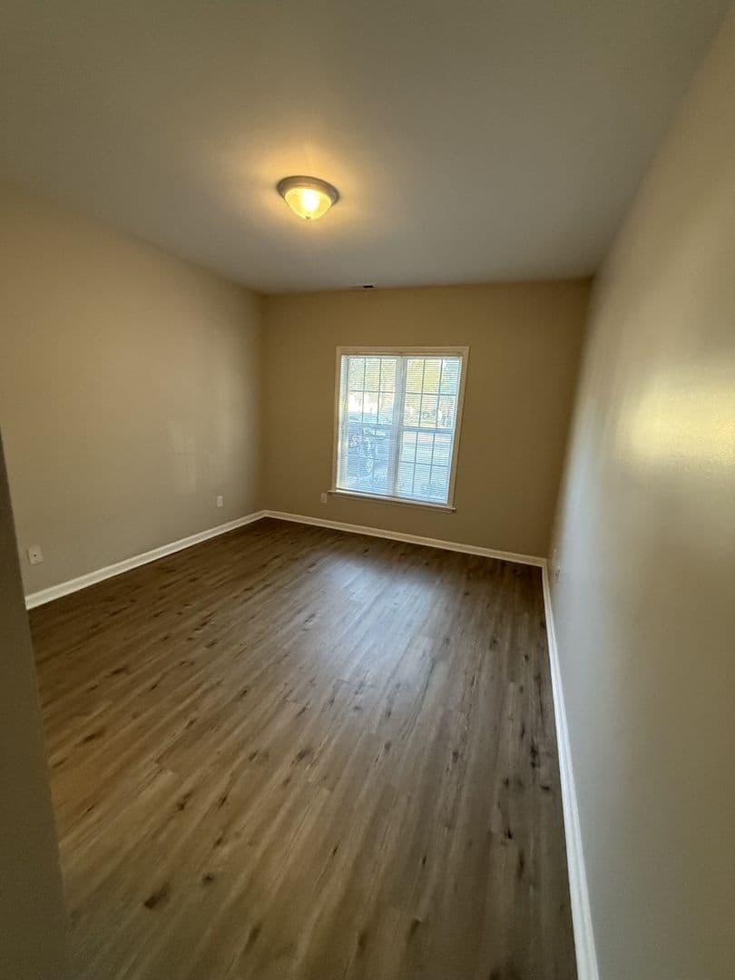 Garner Townhome: 141 Bayleigh Ct