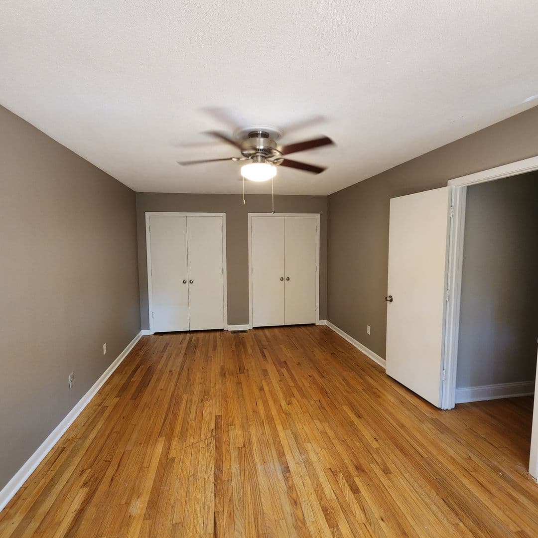 Raleigh House: 1521 Shelley Road