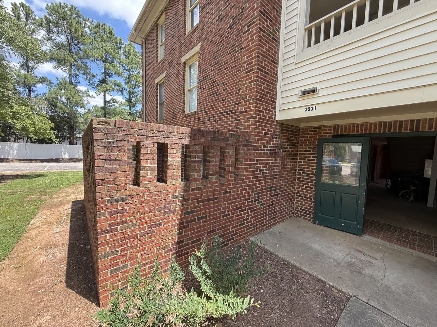 Raleigh Condo: 3531-101 Ivy Commons Dr