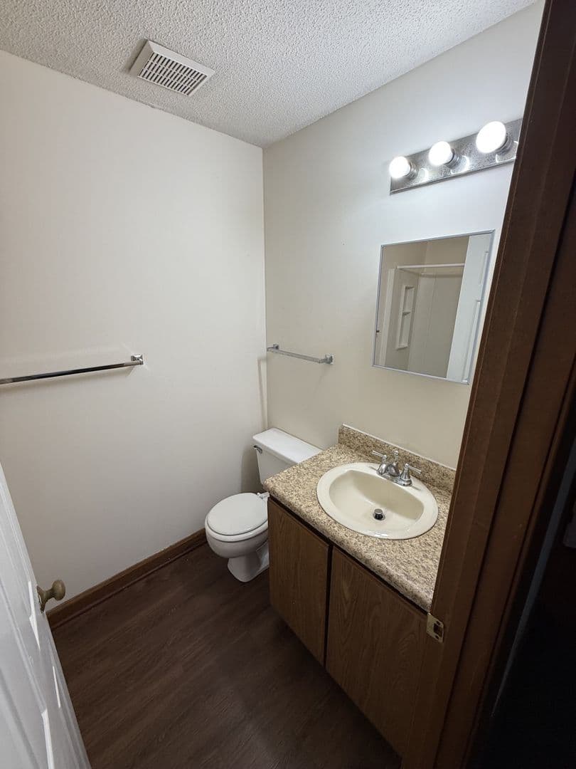 Raleigh Condo: 3527-101 Ivy Commons Dr