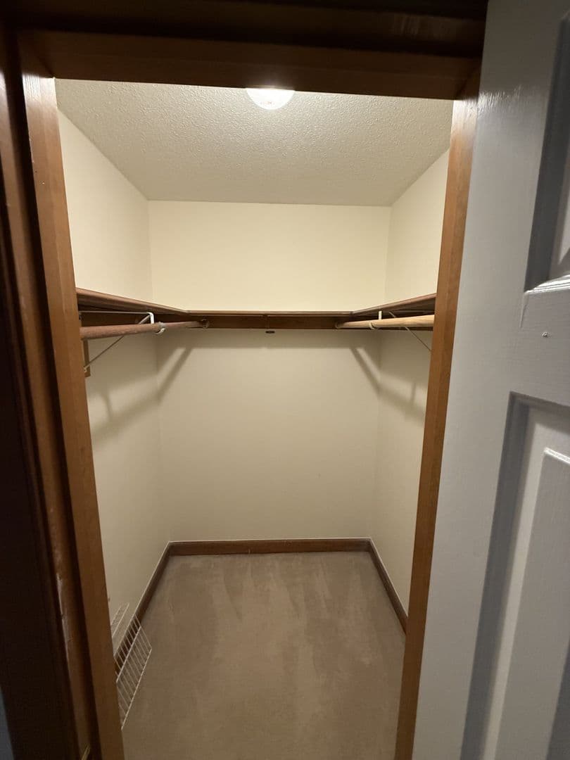 Raleigh Condo: 3517-301 Ivy Commons Drive