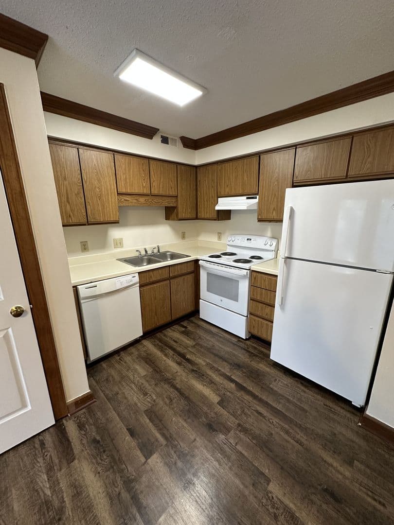 Raleigh Condo: 3530-101 Ivy Commons Drive