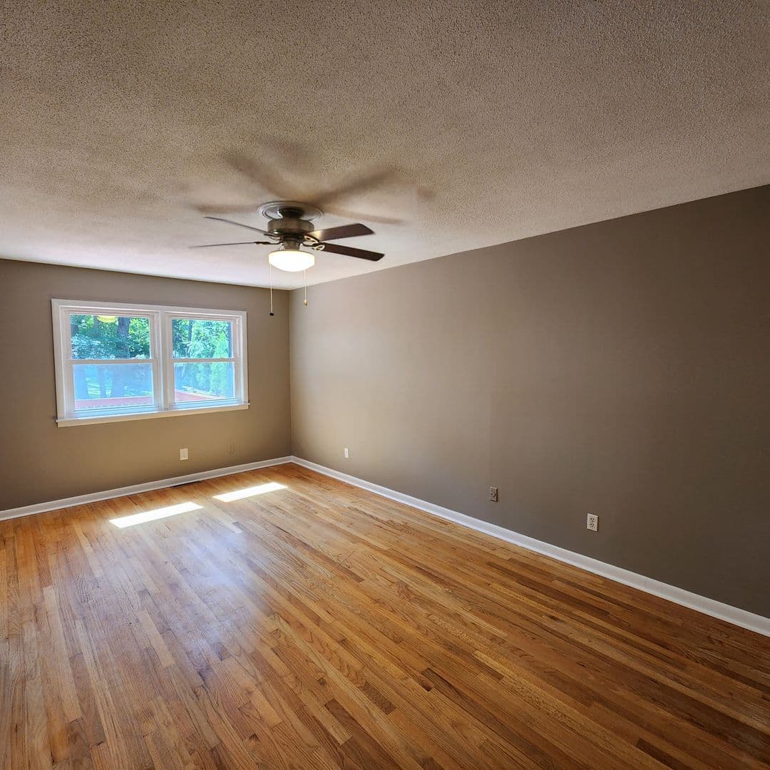 Raleigh House: 1521 Shelley Road