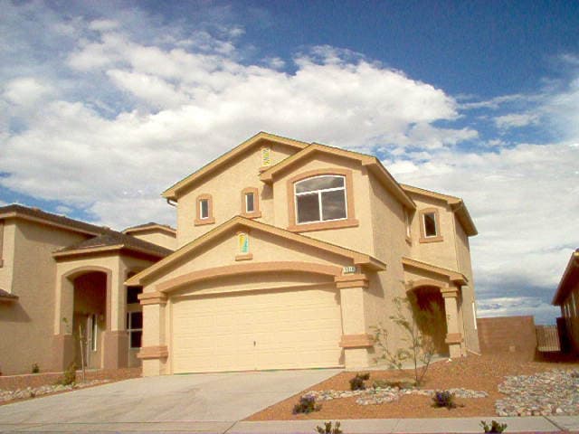 Albuquerque House: 3316 Crimson Rose Ln SW