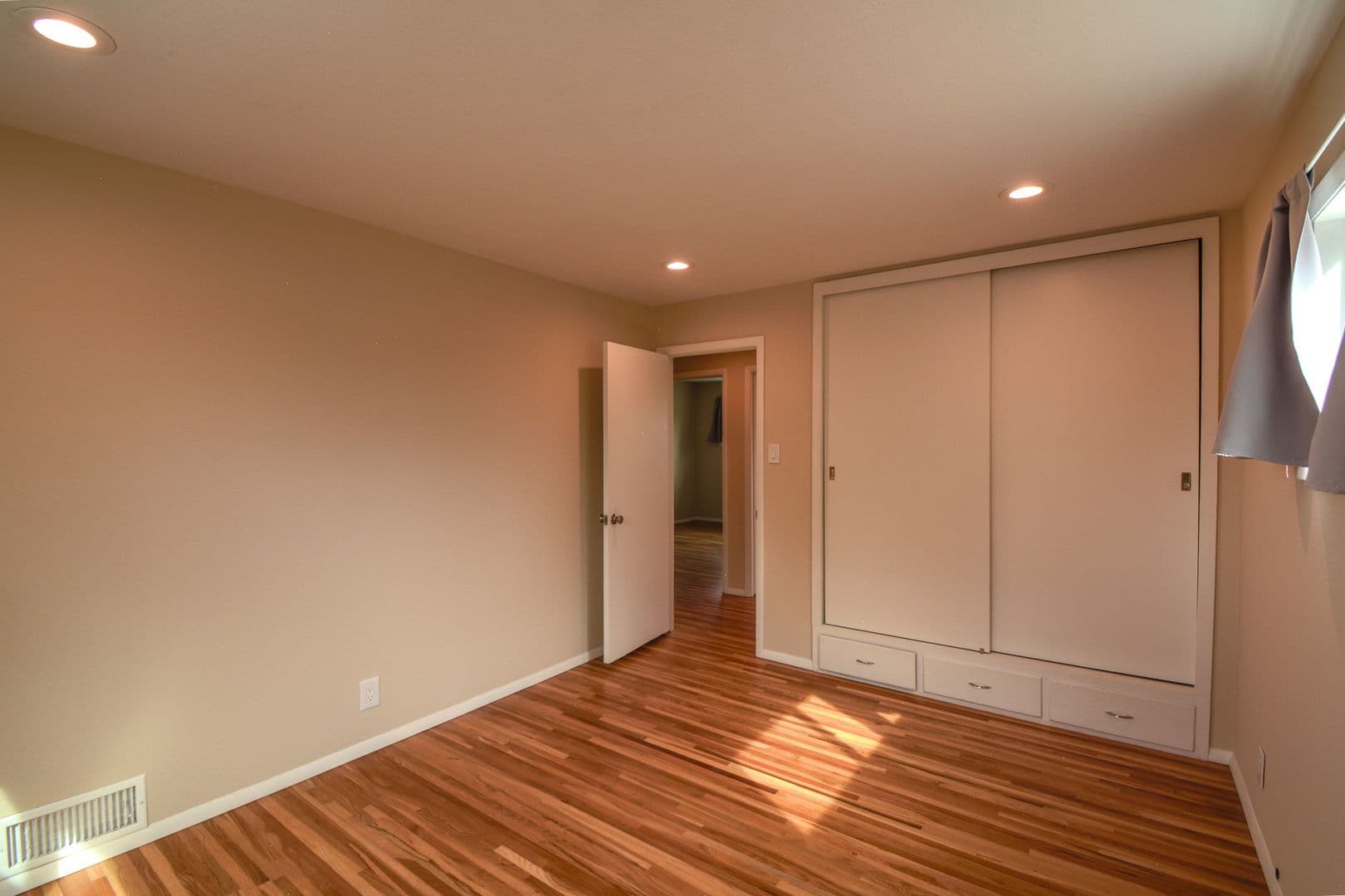 Albuquerque House: 9501 Arvilla Ave. NE