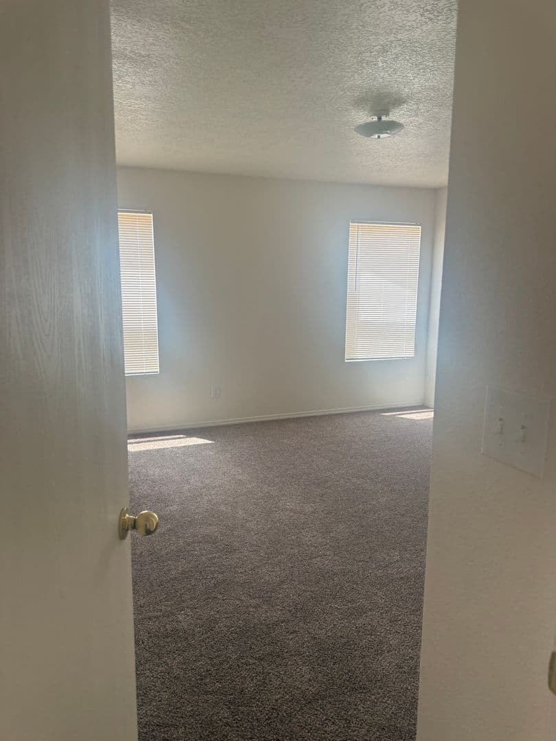 Rio Rancho House: 3716 Ranchers Loop