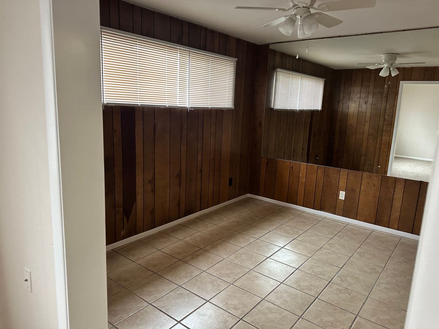Albuquerque House: 409  Garcia St NE