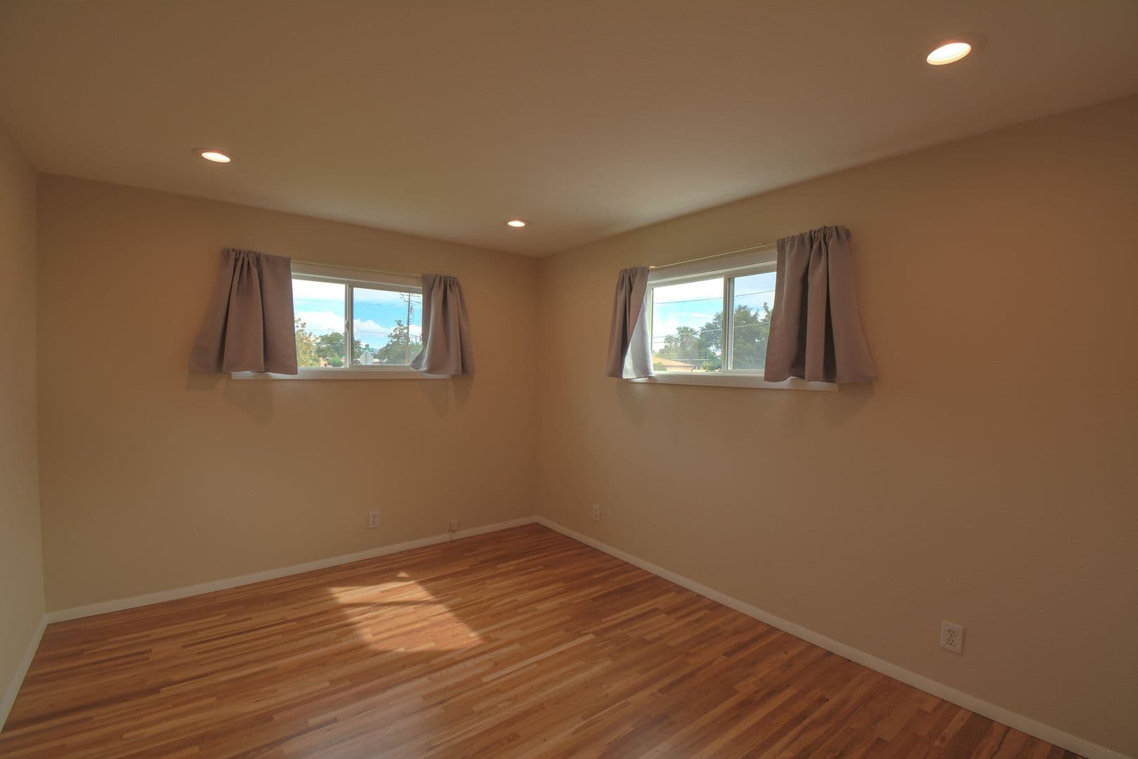 Albuquerque House: 9501 Arvilla Ave. NE