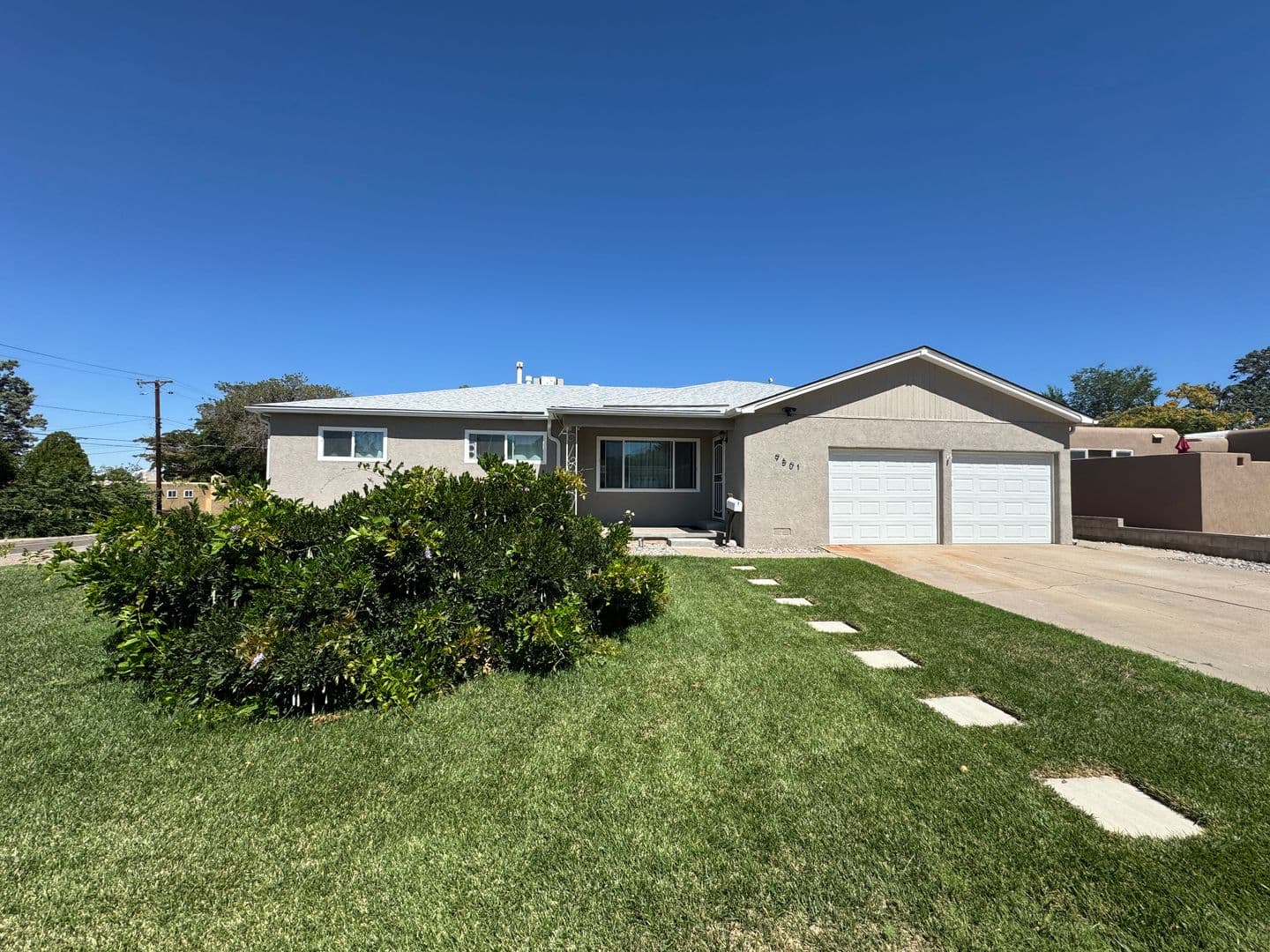 Albuquerque House: 9501 Arvilla Ave. NE