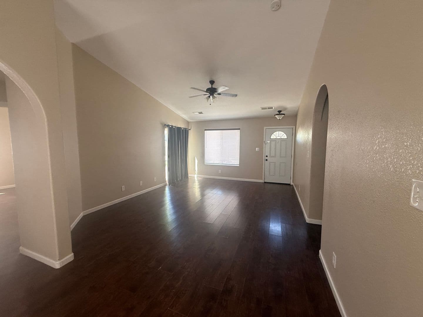 Rio Rancho House: 3401 Misty Meadows