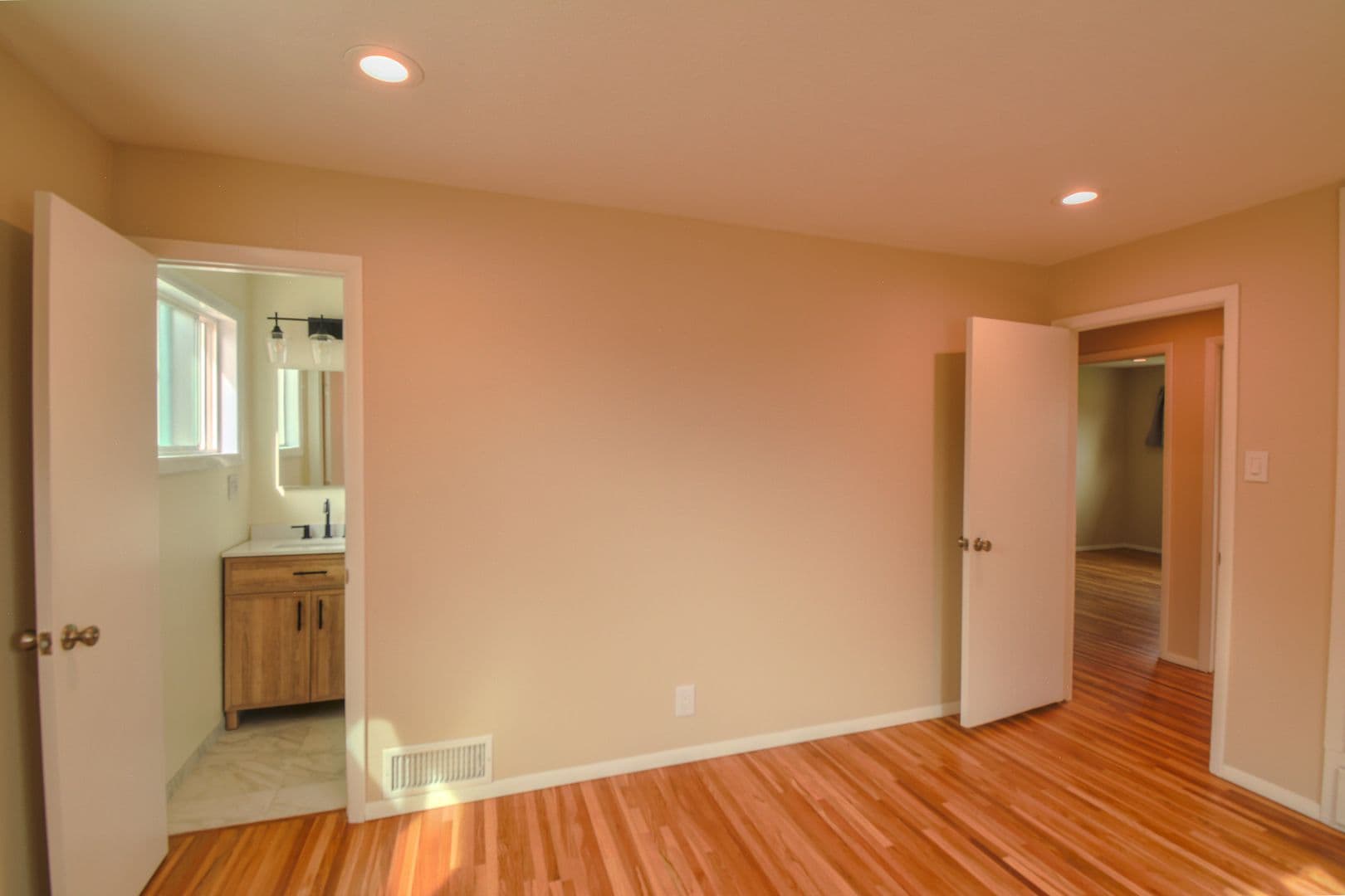 Albuquerque House: 9501 Arvilla Ave. NE