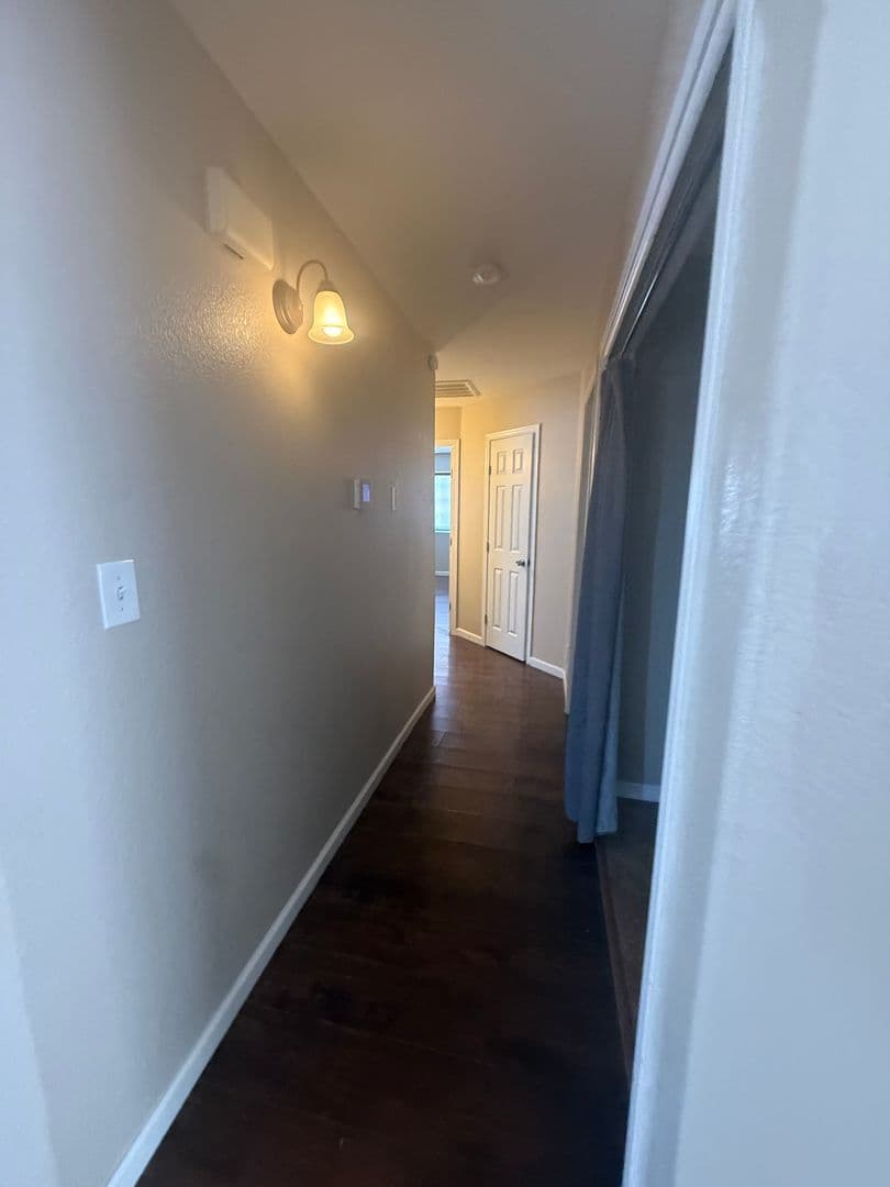 Rio Rancho House: 3401 Misty Meadows