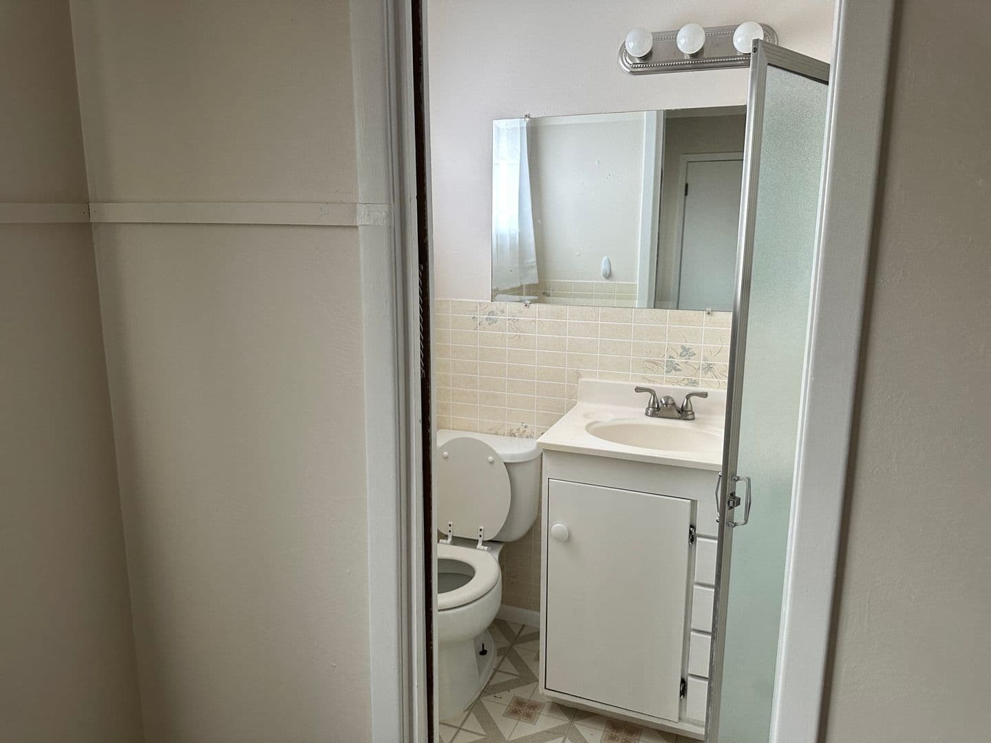 Albuquerque House: 409  Garcia St NE