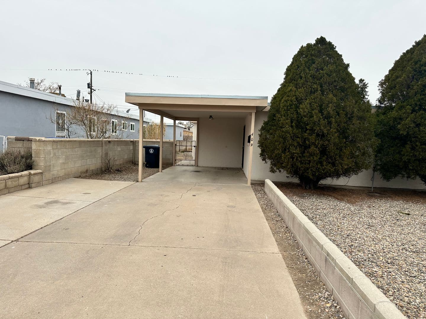 Albuquerque House: 409  Garcia St NE