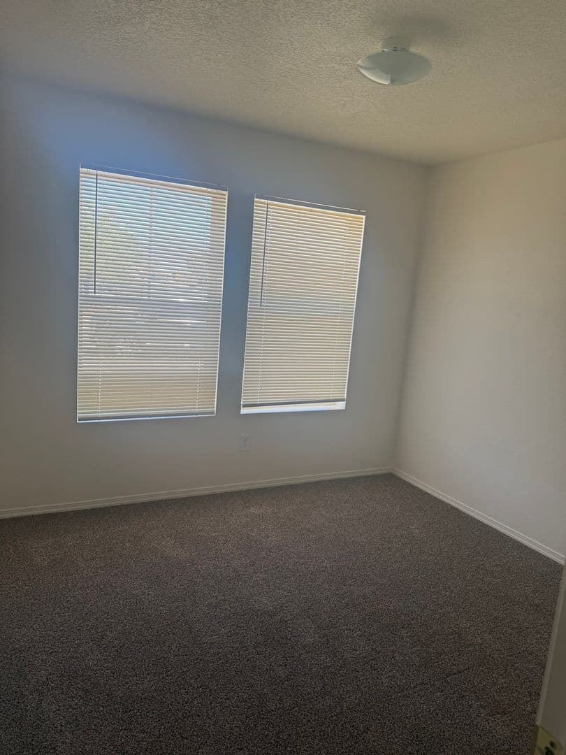 Rio Rancho House: 3716 Ranchers Loop