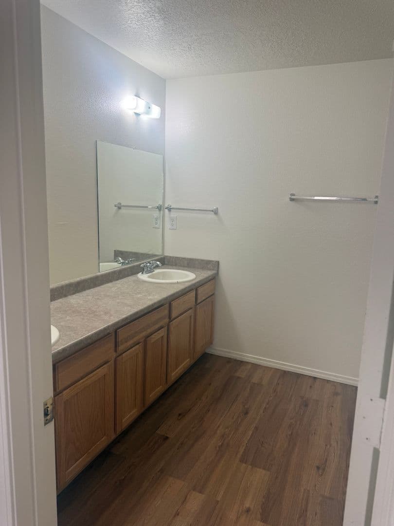 Rio Rancho House: 3716 Ranchers Loop