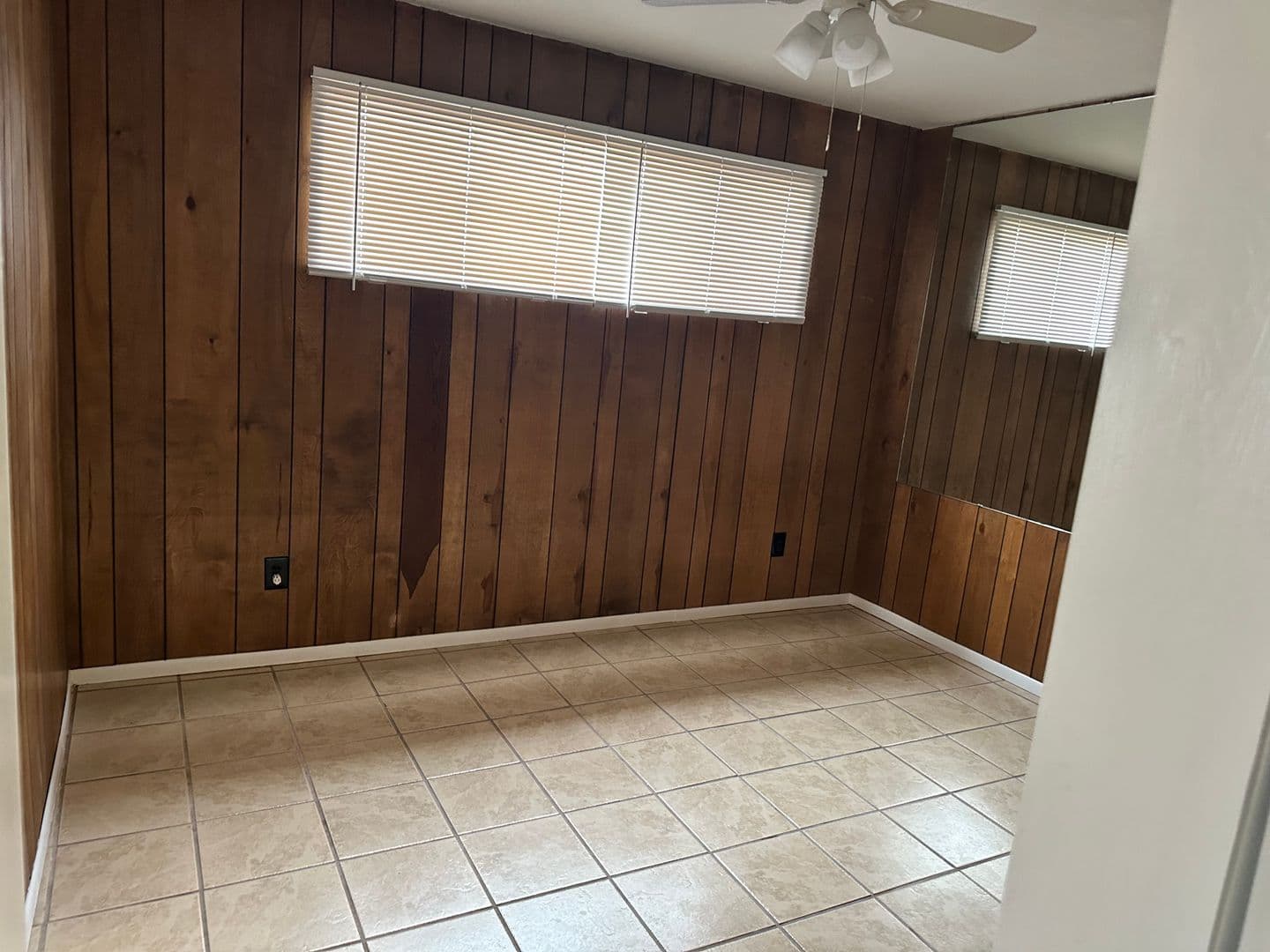 Albuquerque House: 409  Garcia St NE
