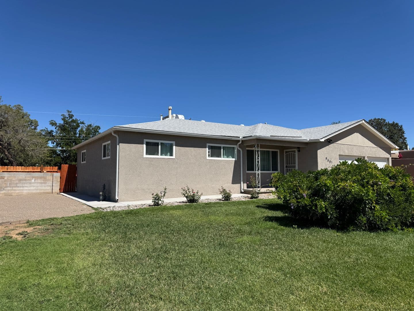 Albuquerque House: 9501 Arvilla Ave. NE