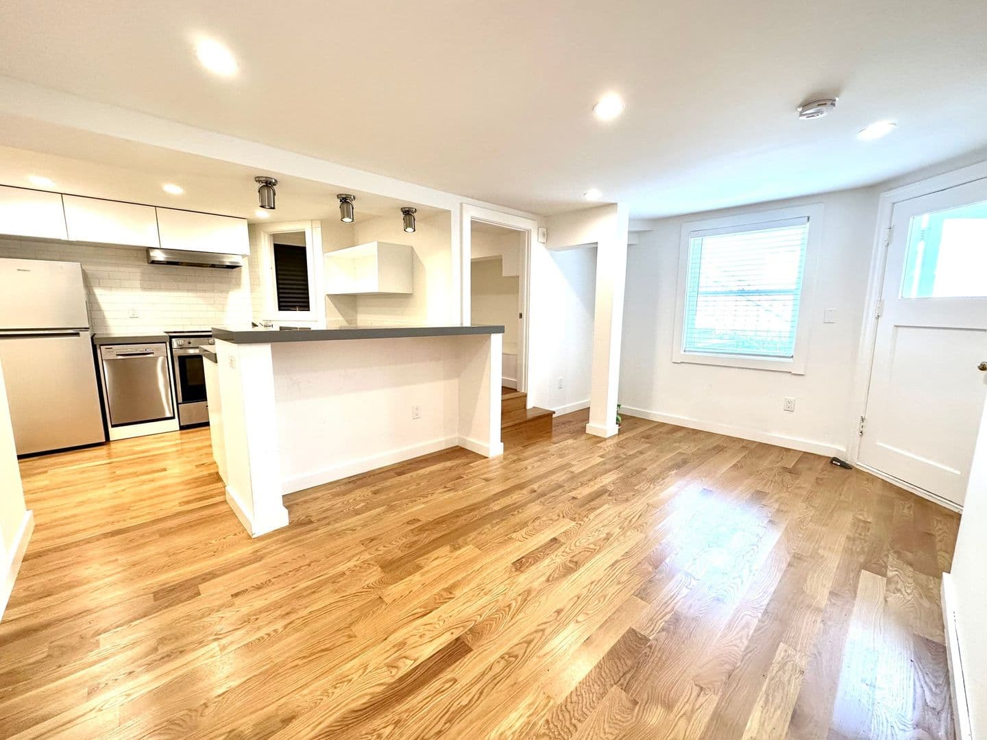 San Francisco Apartment: 2849 Fillmore Street